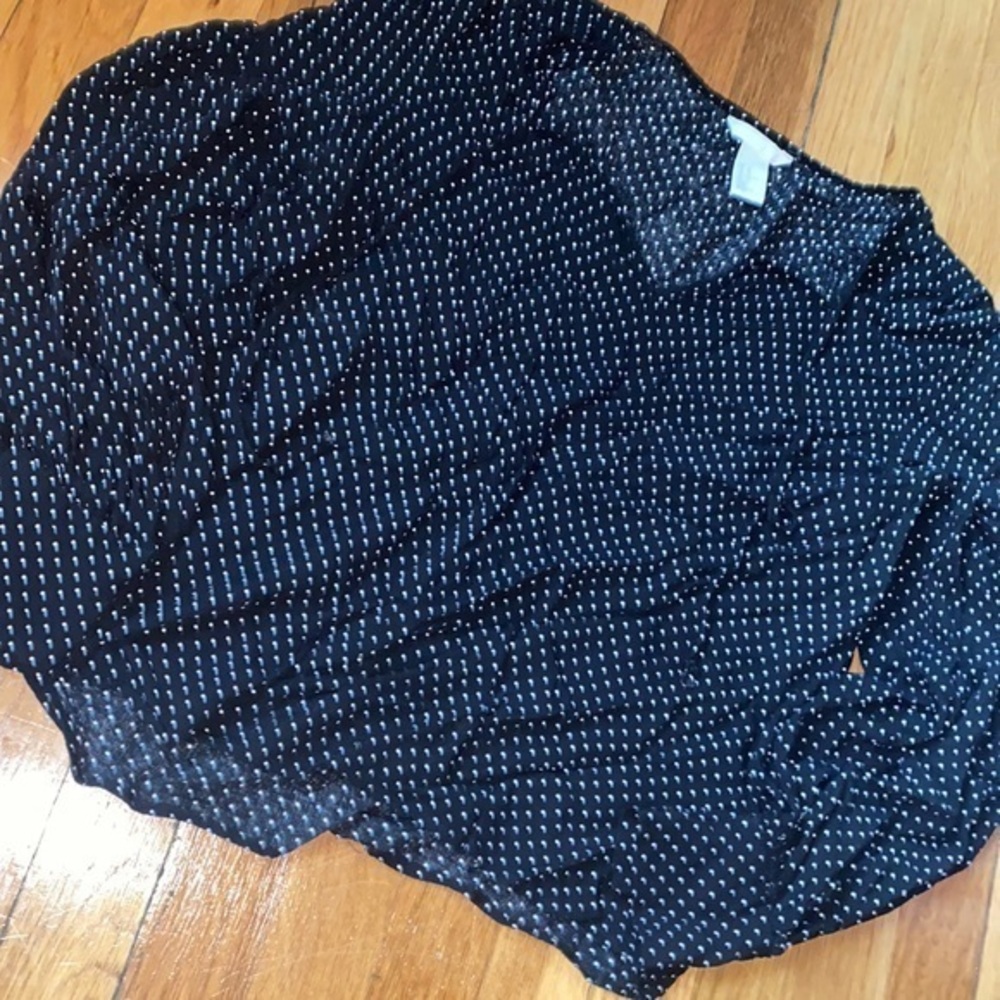 H&M black and white polka dot blouse EUC size 10.